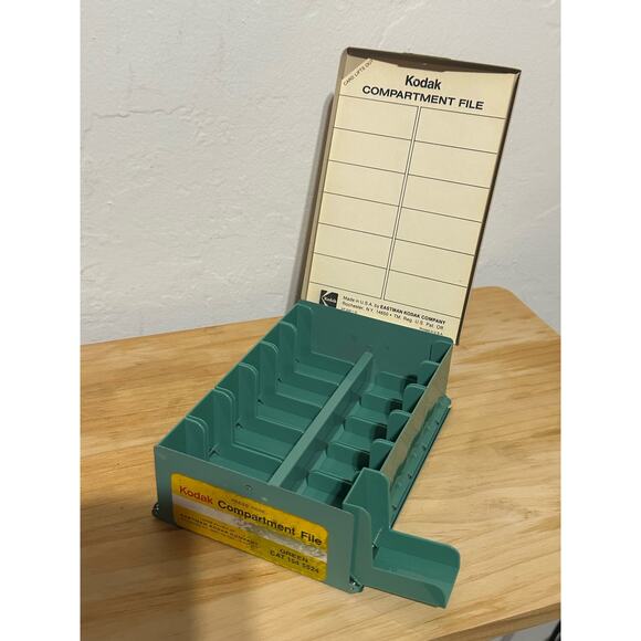 Vintage Kodak Slide Compartment File No.330 Turquois Blue hold 240 slides 2x2 - Picture 2 of 6